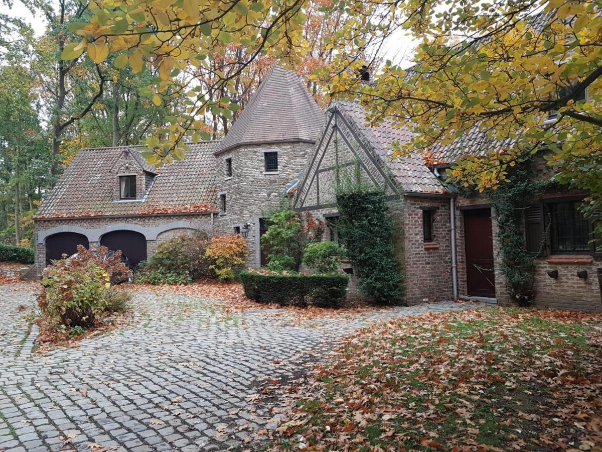 Villers-la-VilleAu Bois Dormant住宿加早餐旅馆 外观 照片